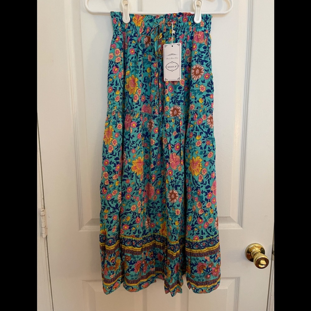 Floral midi skirt
